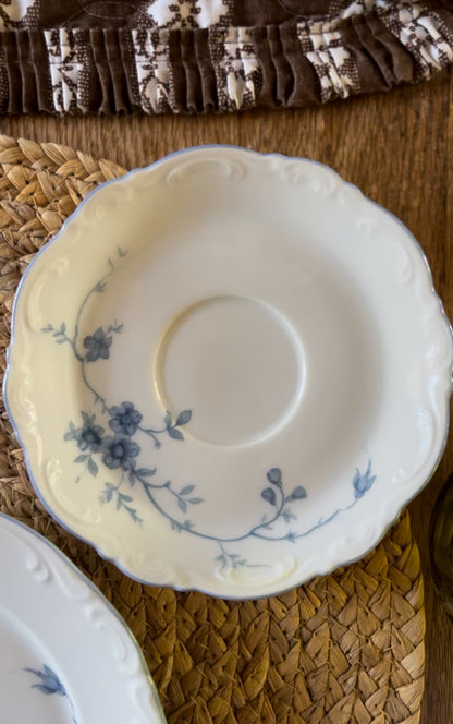 Set of 6 Blue and White Mitterteich Bavarian Teacups and Saucers