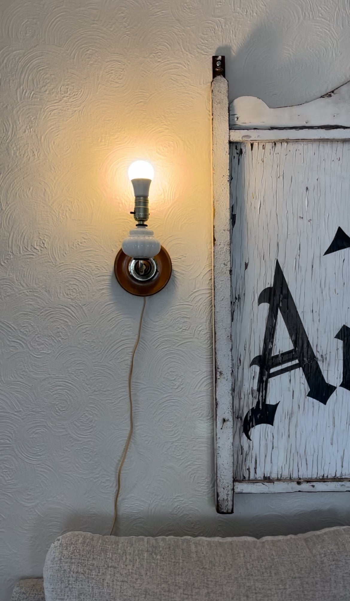 Vintage Milk Glass and Wood Wall-Mounted Lamp with Plug