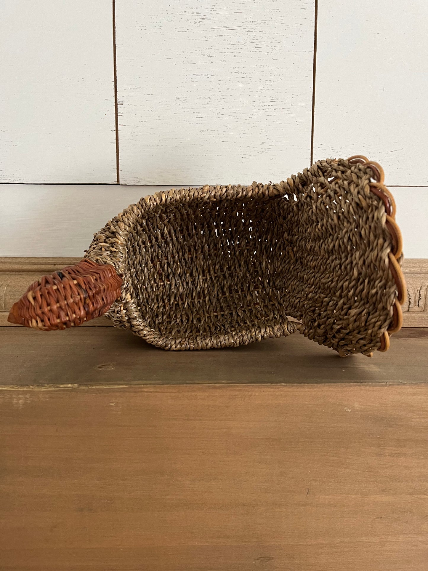 Two Toned Wicker Turkey Basket