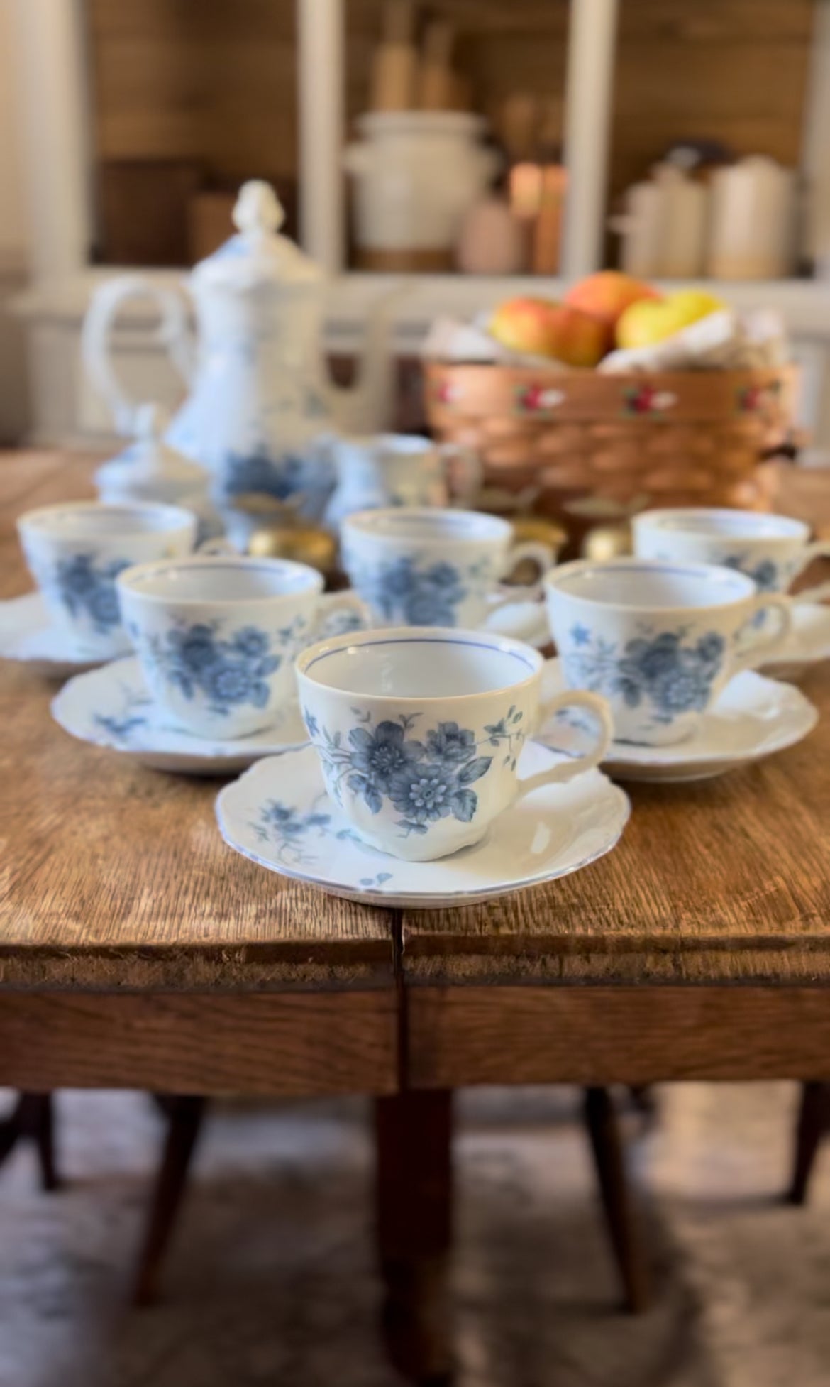 Set of 6 Blue and White Mitterteich Bavarian Teacups and Saucers