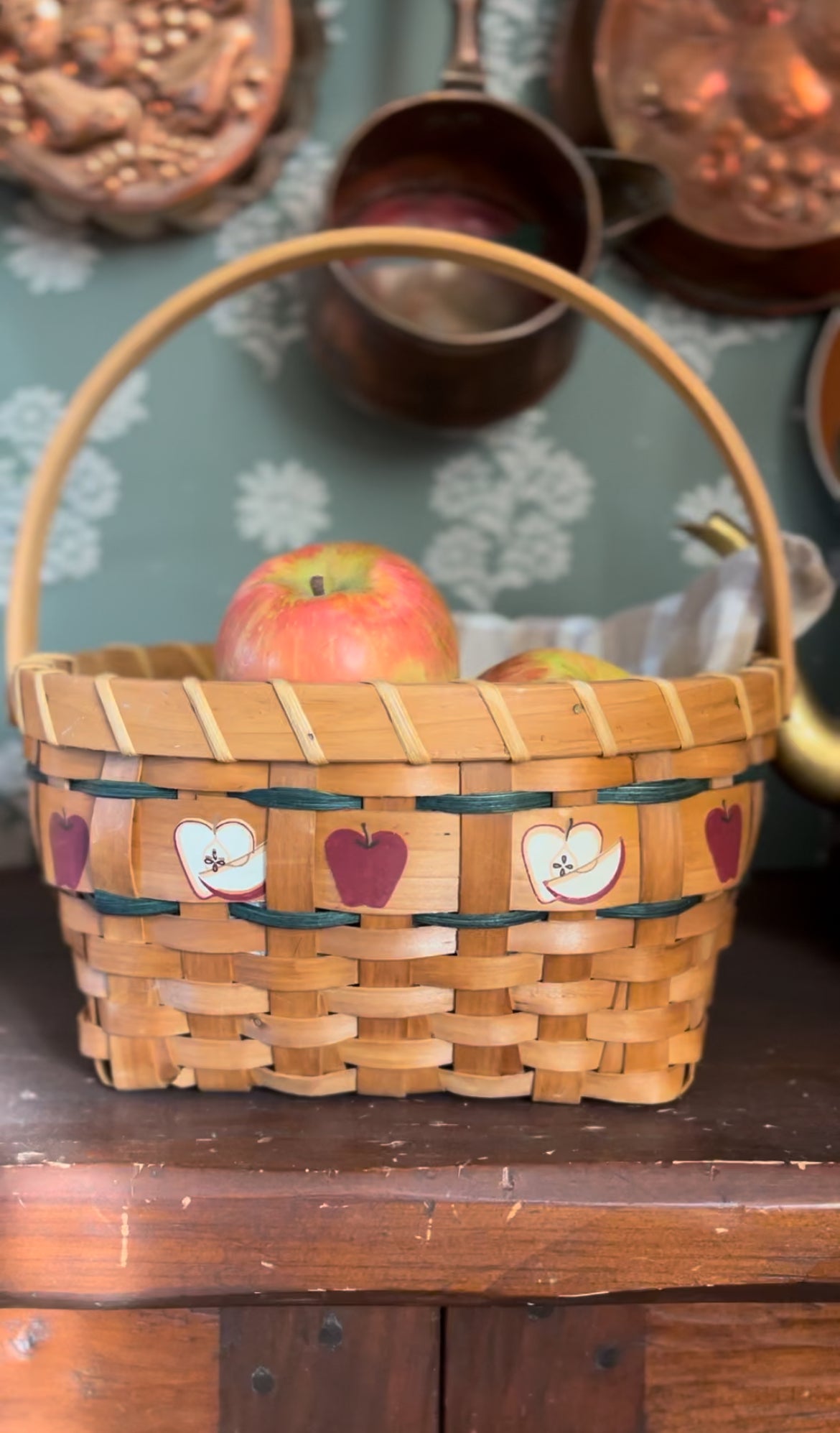 Vintage Round Apple Basket