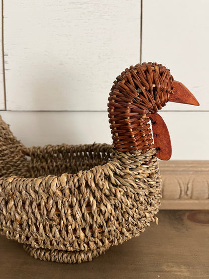 Two Toned Wicker Turkey Basket