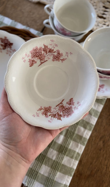 Antique Homer Laughlin "The Angelus" Set of Four Floral Red and Pink Teacups, Saucers, and Plates