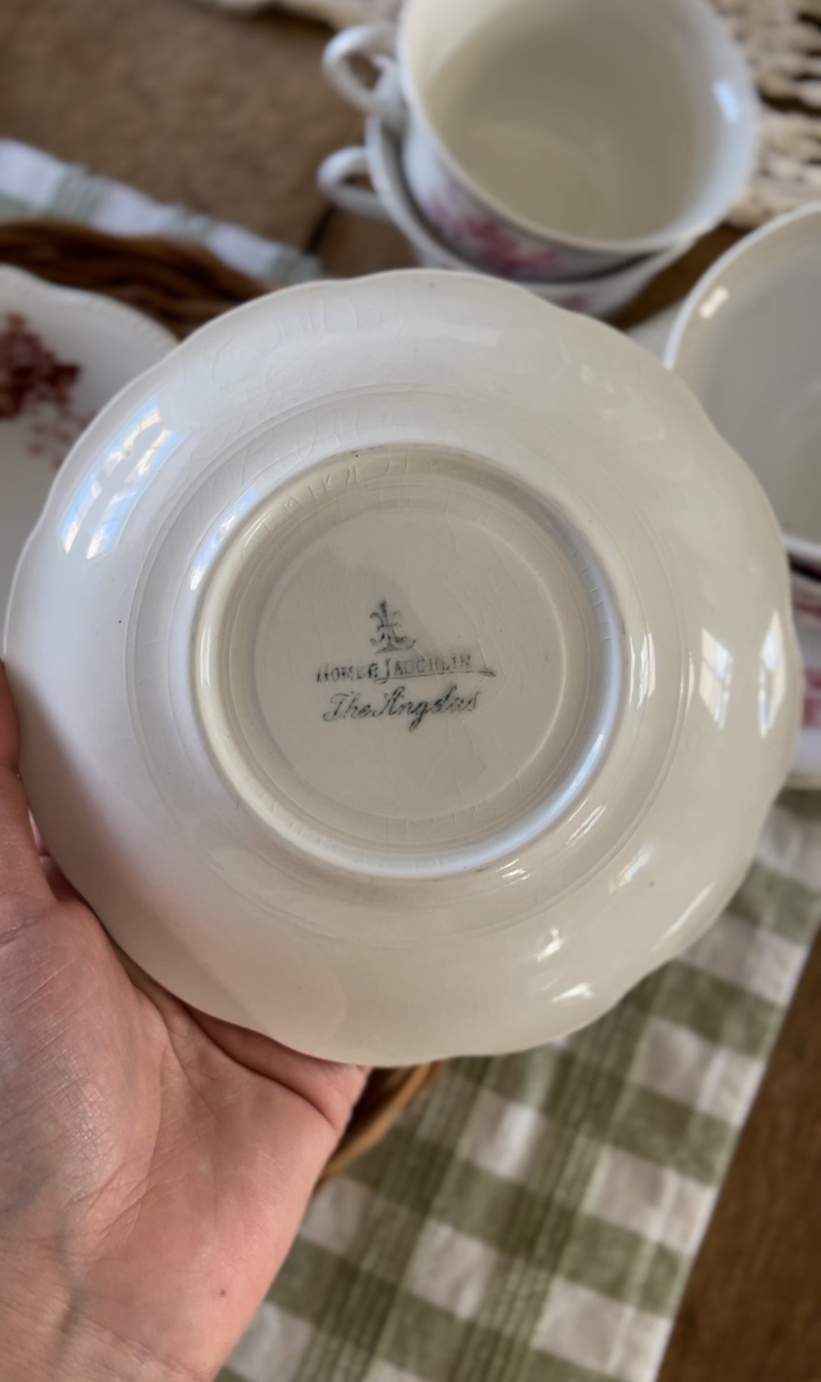 Antique Homer Laughlin "The Angelus" Set of Four Floral Red and Pink Teacups, Saucers, and Plates