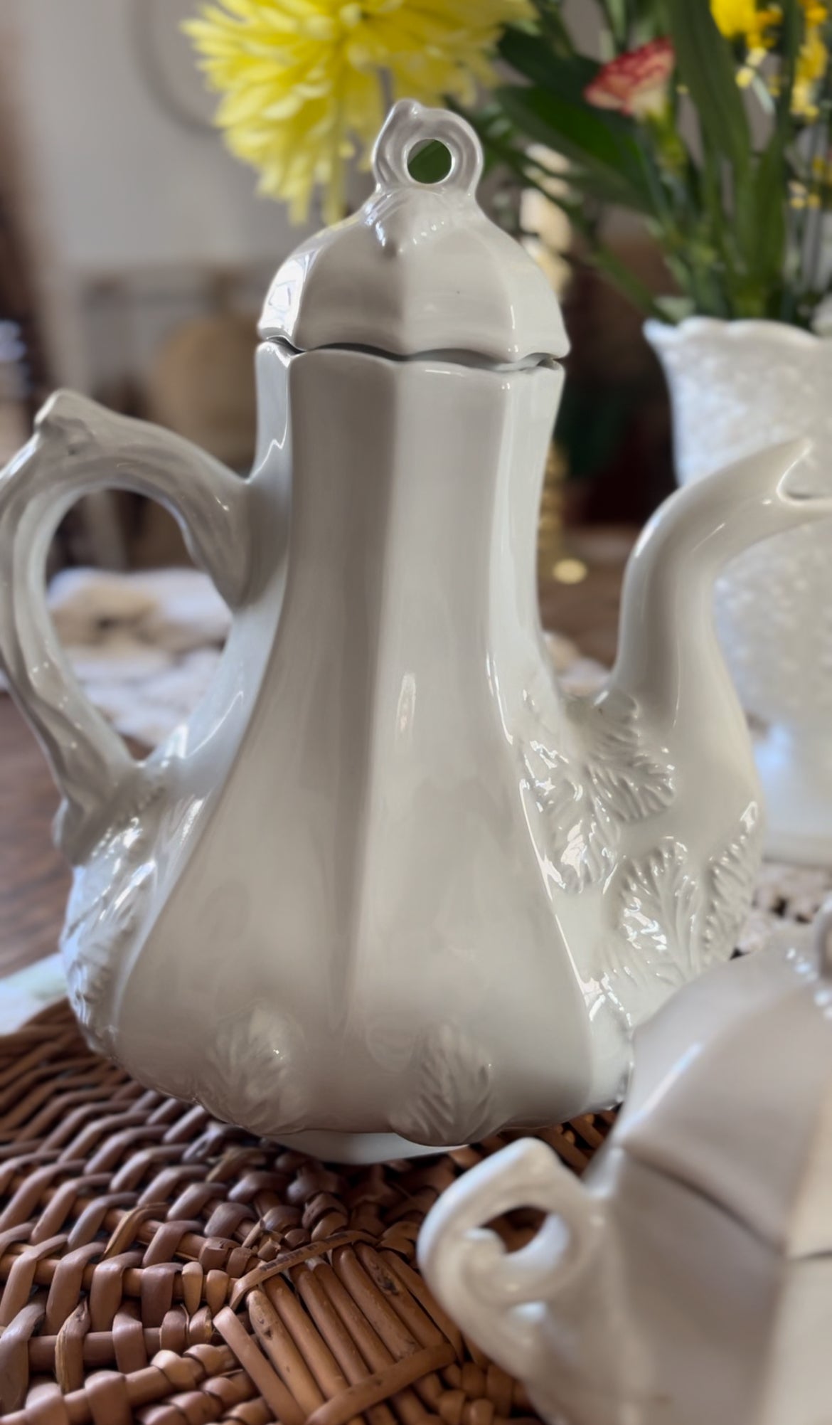 Red Cliff Ironstone Tea Pot and Sugar Bowl Set