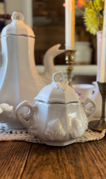 Red Cliff Ironstone Tea Pot and Sugar Bowl Set