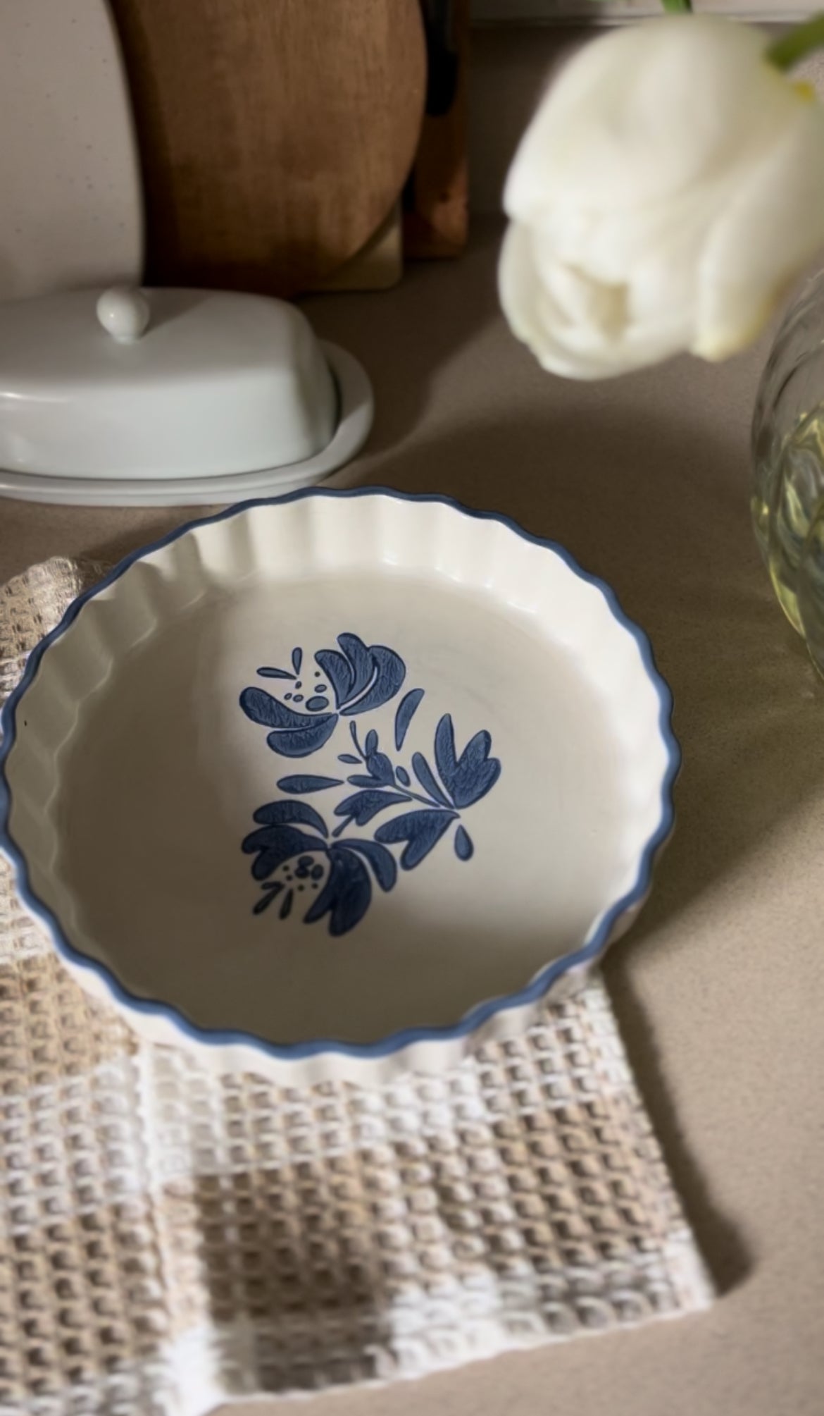 Pfaltsgraff Blue and White Quiche Dish