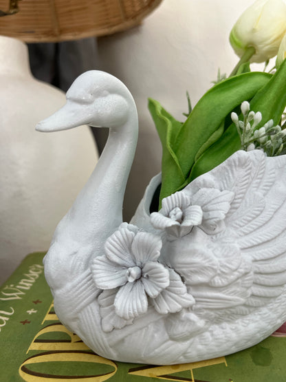 Small Swan Planter