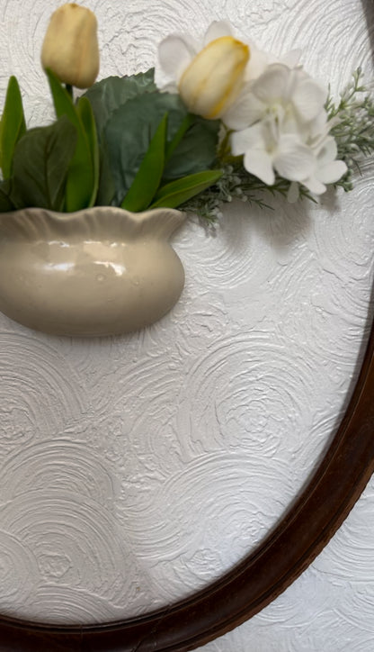 Wall Mounted Vase with Oval Frame (flowers included)