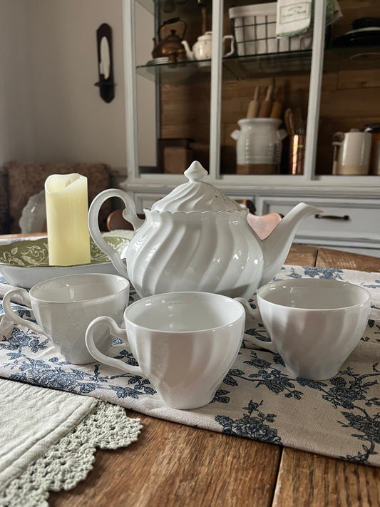 English Ironstone White Ribbed Tea Set